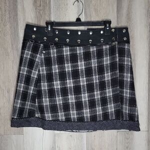 Zand‎ Womens One Size Reversible Wrap Skirt Adjustable Wool Plaid Grunge Punk
